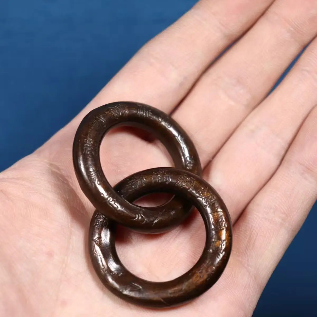 Nine-Character Yin-Yang Ring